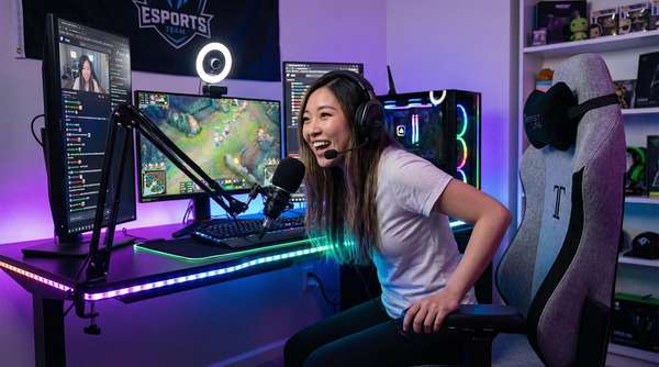 黄色仓库游戏直播视频